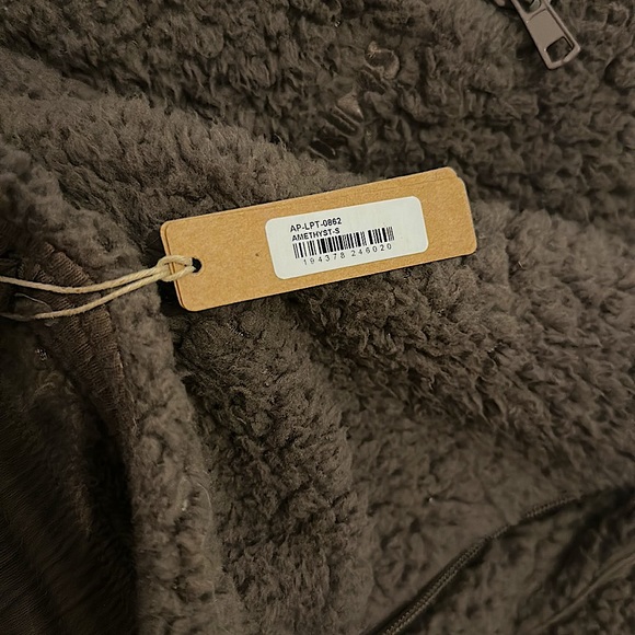 NWT SKIMS Teddy Track Pants Amethyst Women’s Small - Sold Out Online! - Picture 6 of 6